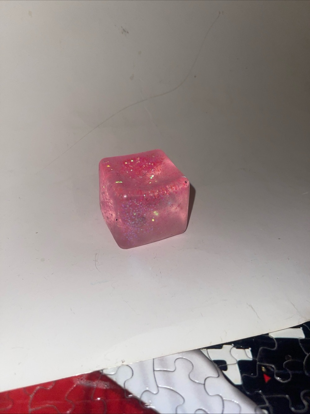 Pink Glitter nee-doh Cube Accent